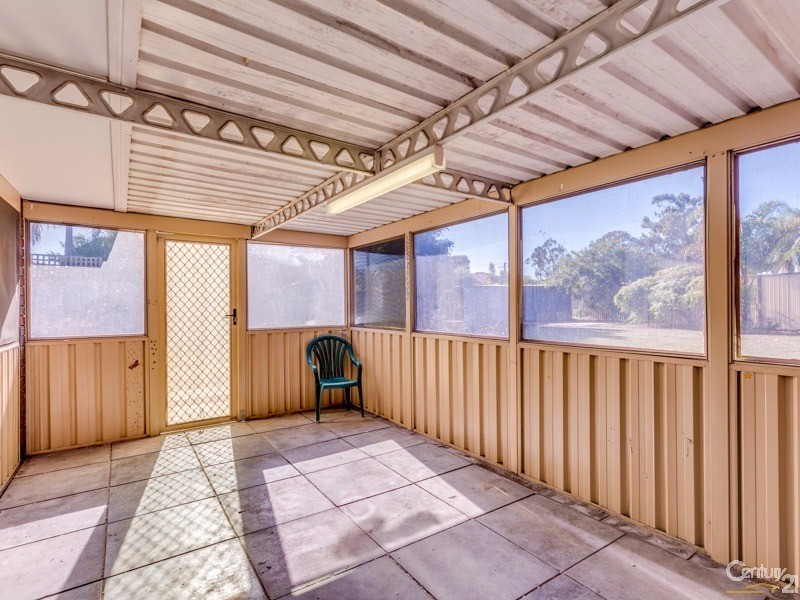 16 Fagence Way, Thornlie WA 6108