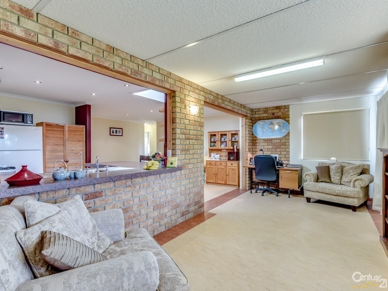 62 Ringarooma Way, Willetton WA 6155