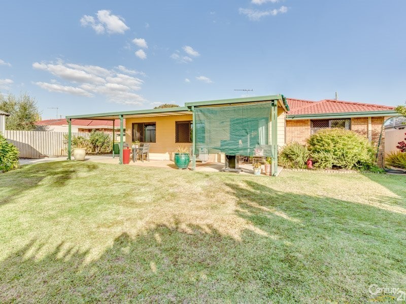 62 Ringarooma Way, Willetton WA 6155