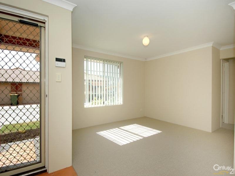 18/33 Seaforth Avenue, Gosnells WA 6110