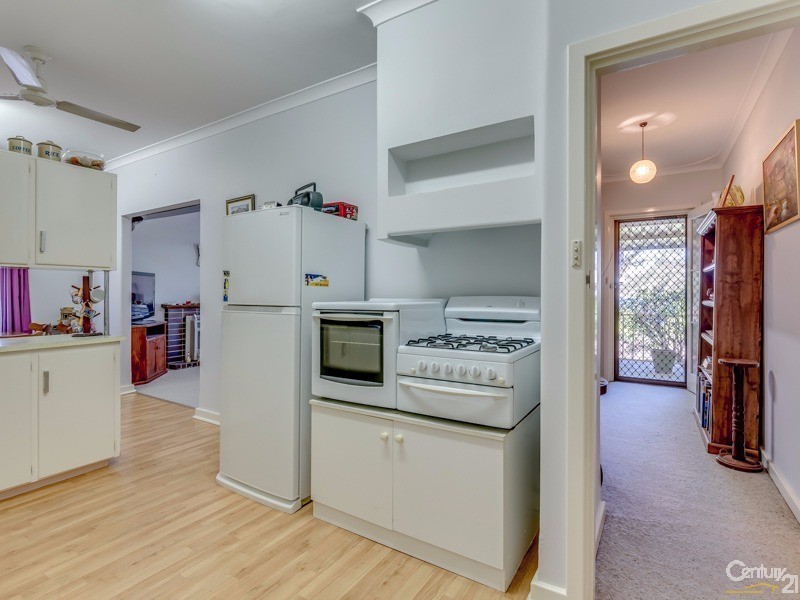 11 Queen Street, Gosnells WA 6110