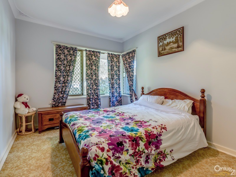 11 Queen Street, Gosnells WA 6110