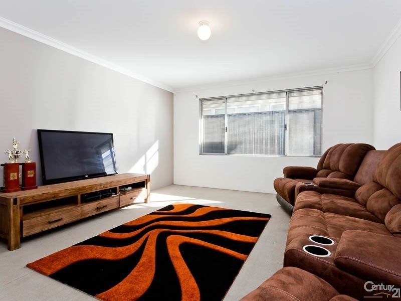 27 Manitoga Street, Landsdale WA 6065