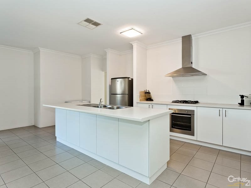 27 Manitoga Street, Landsdale WA 6065