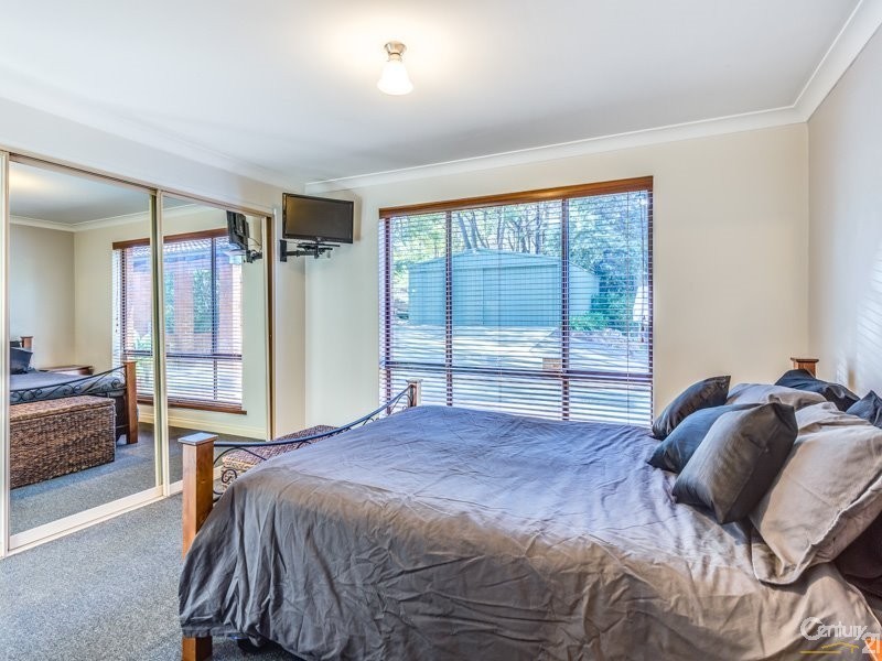 8 Kurrajong Street, Roleystone WA 6111