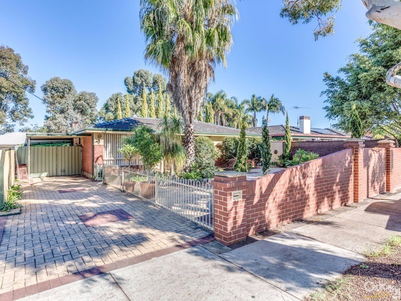 12A Manning Road, Cannington WA 6107