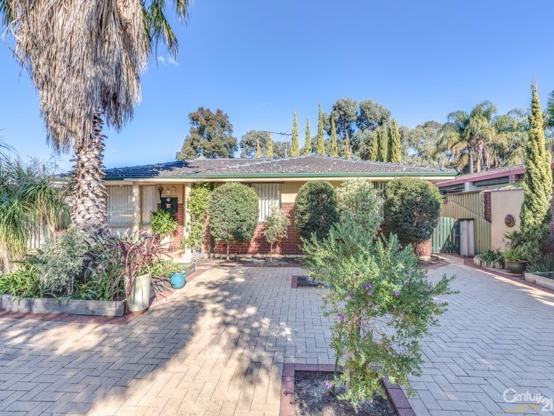 12A Manning Road, Cannington WA 6107