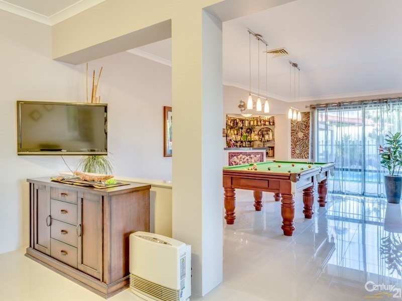 45 Welbeck Road, Canning Vale WA 6155