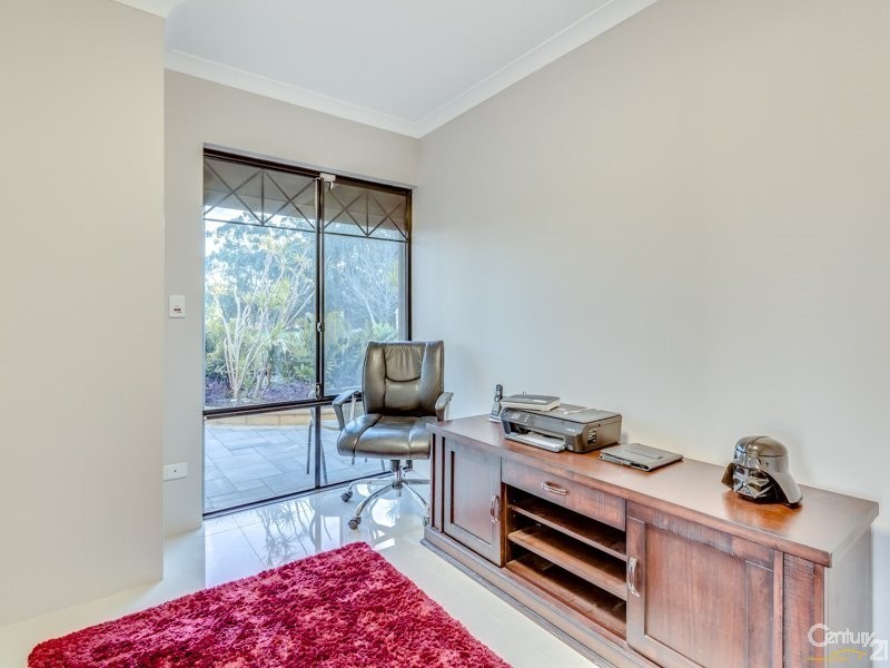45 Welbeck Road, Canning Vale WA 6155