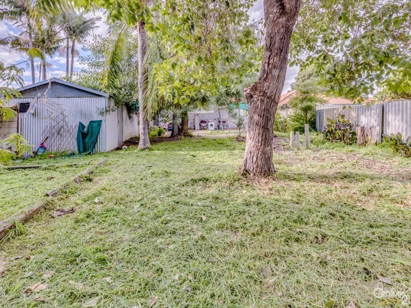 20 Comino Street, Cloverdale WA 6105