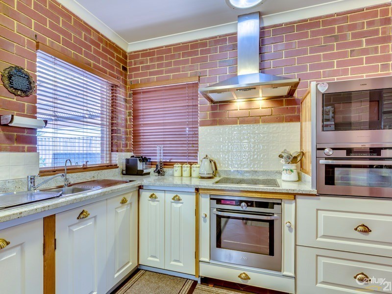 20 Wyton Place, Gosnells WA 6110