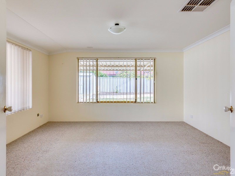 73 Gay Street, Huntingdale WA 6110