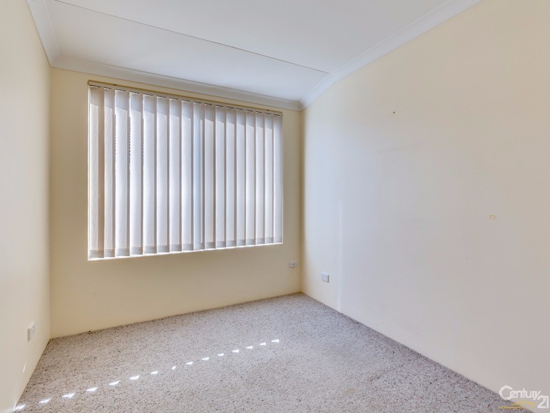 73 Gay Street, Huntingdale WA 6110