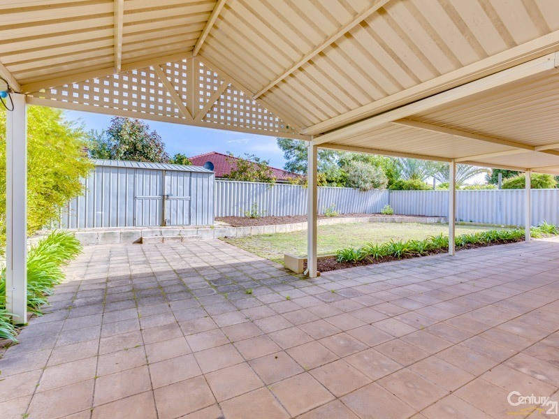 73 Gay Street, Huntingdale WA 6110