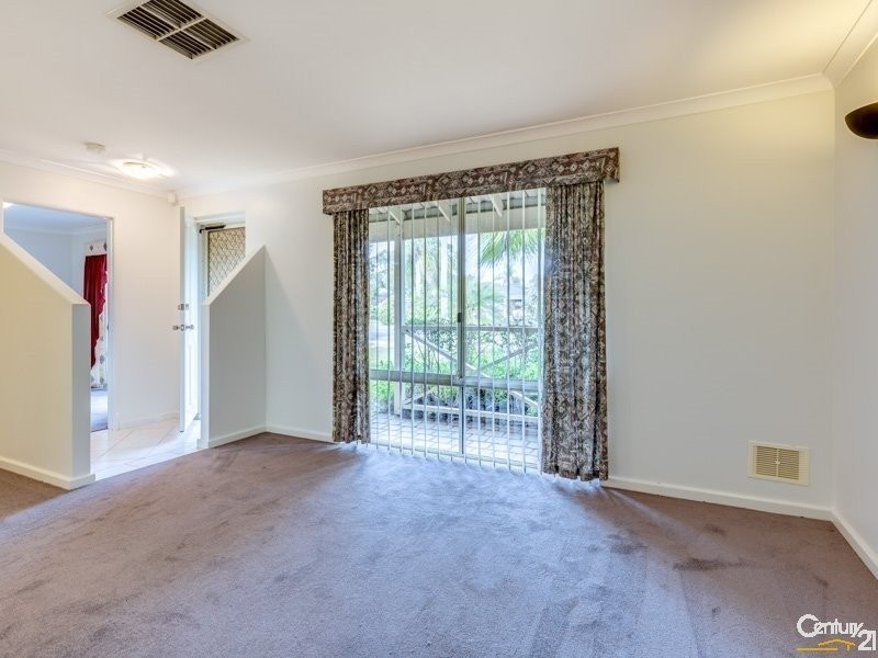 28 Bullfinch Street, Huntingdale WA 6110