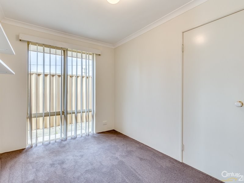 28 Bullfinch Street, Huntingdale WA 6110