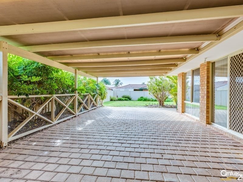 28 Bullfinch Street, Huntingdale WA 6110