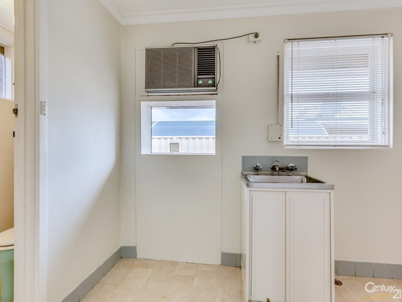 278 Wright Street, Cloverdale WA 6105