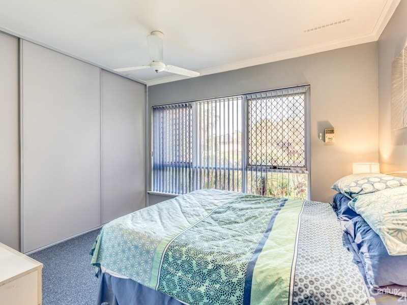 34 Lantana Way, Camillo WA 6111