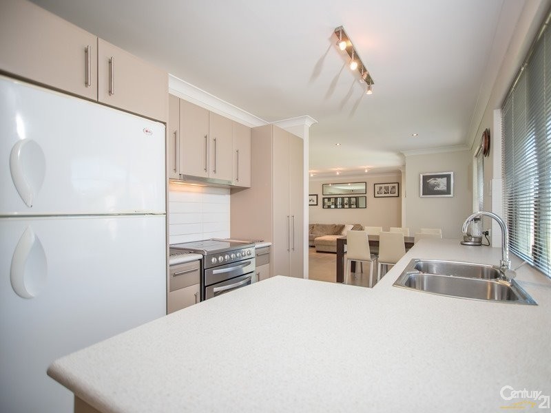 16 Ulm Court, Thornlie WA 6108