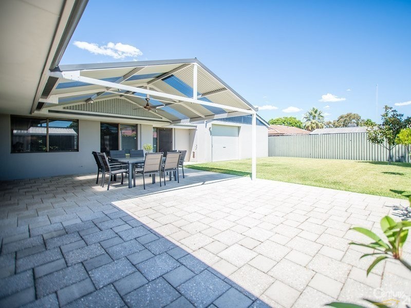 16 Ulm Court, Thornlie WA 6108