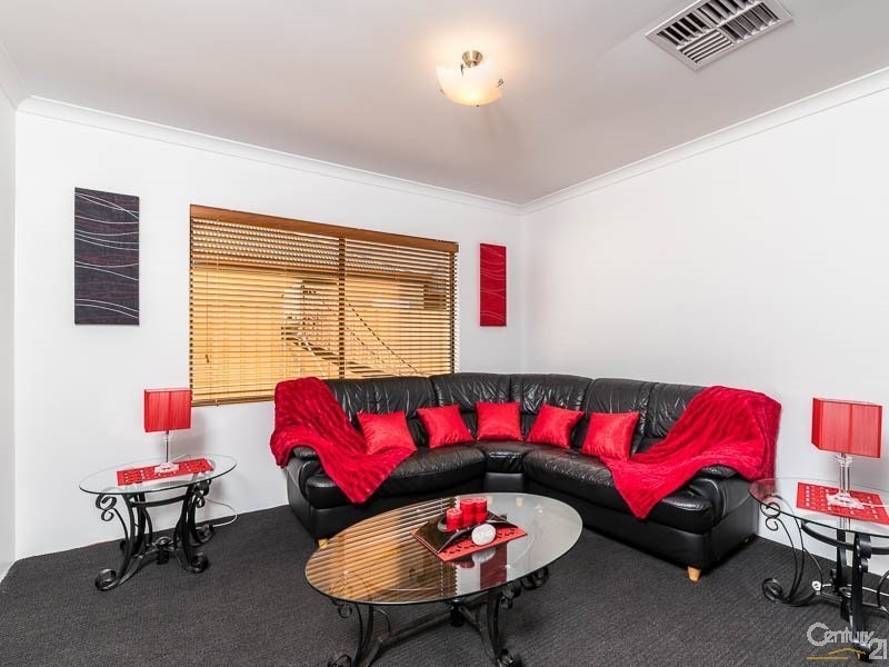 21 Figtree Drive, Canning Vale WA 6155