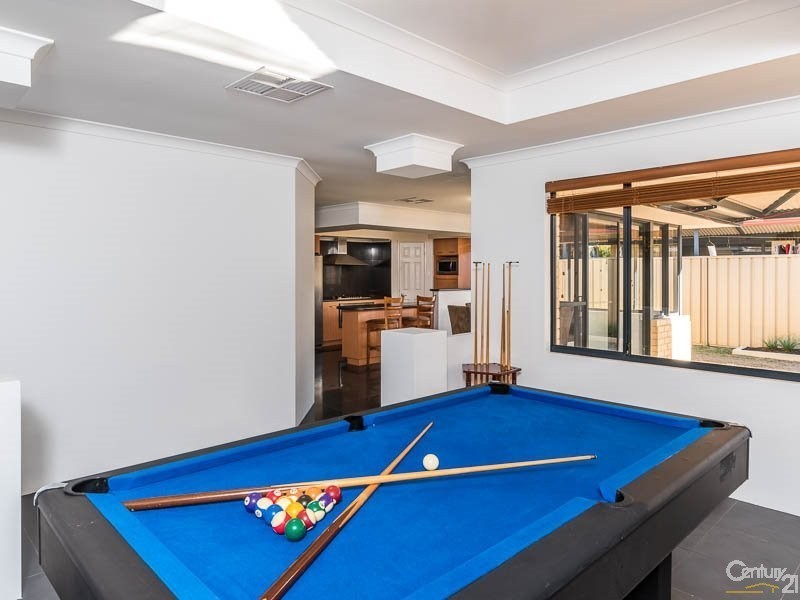 21 Figtree Drive, Canning Vale WA 6155