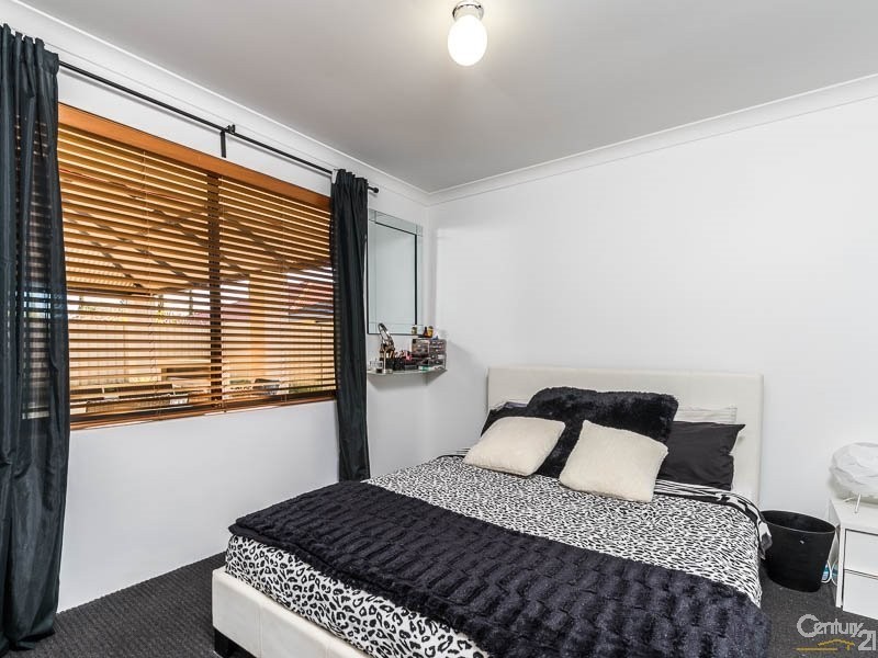 21 Figtree Drive, Canning Vale WA 6155