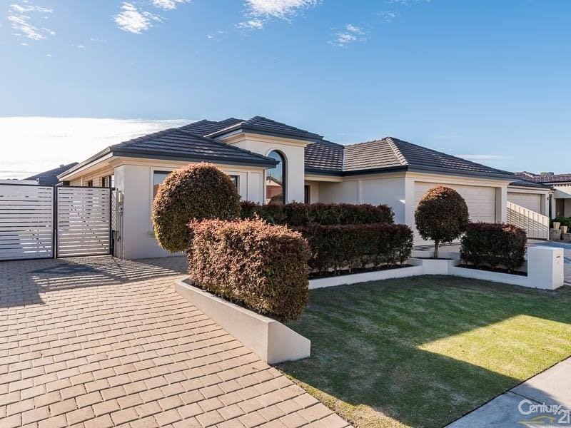 21 Figtree Drive, Canning Vale WA 6155