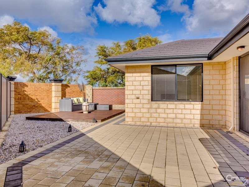 113 Canna Drive, Canning Vale WA 6155