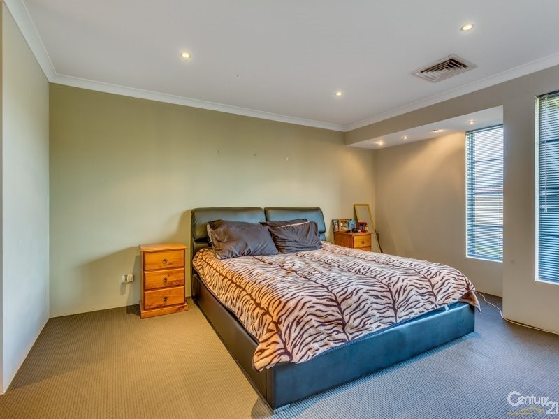 17 Newell Loop, Gosnells WA 6110