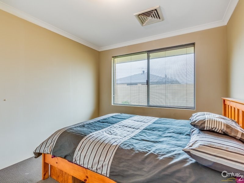 17 Newell Loop, Gosnells WA 6110