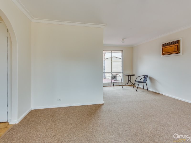 3 Coran Place, Camillo WA 6111