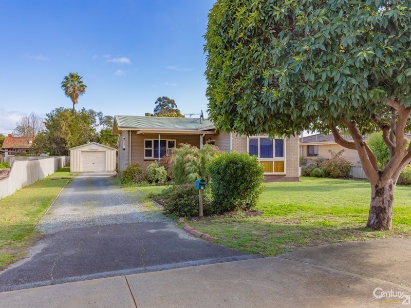 21 Celebration Street, Beckenham WA 6107