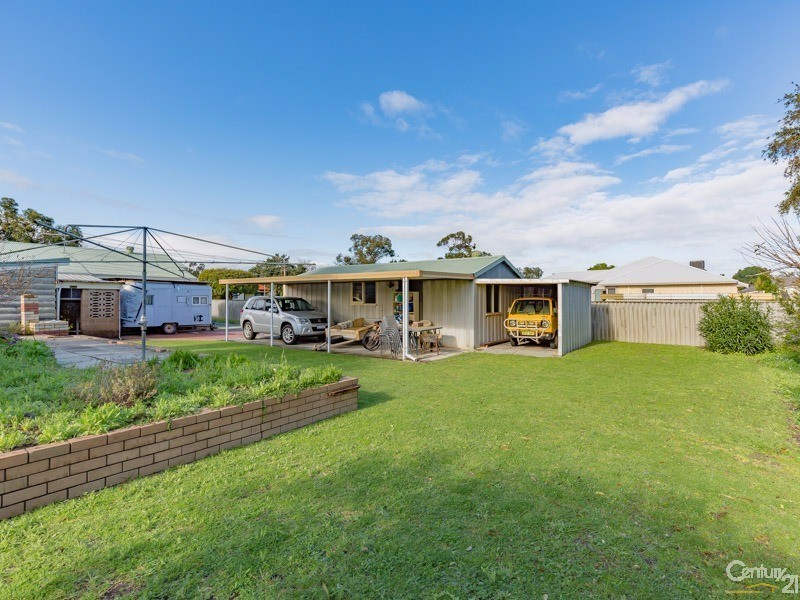 21 Celebration Street, Beckenham WA 6107