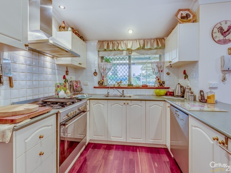 42 Kelton Way, Thornlie WA 6108