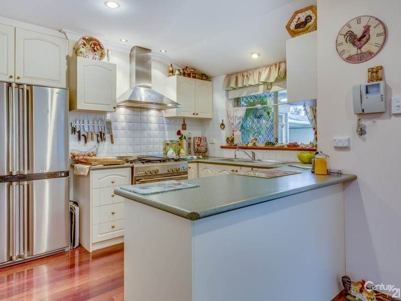 42 Kelton Way, Thornlie WA 6108