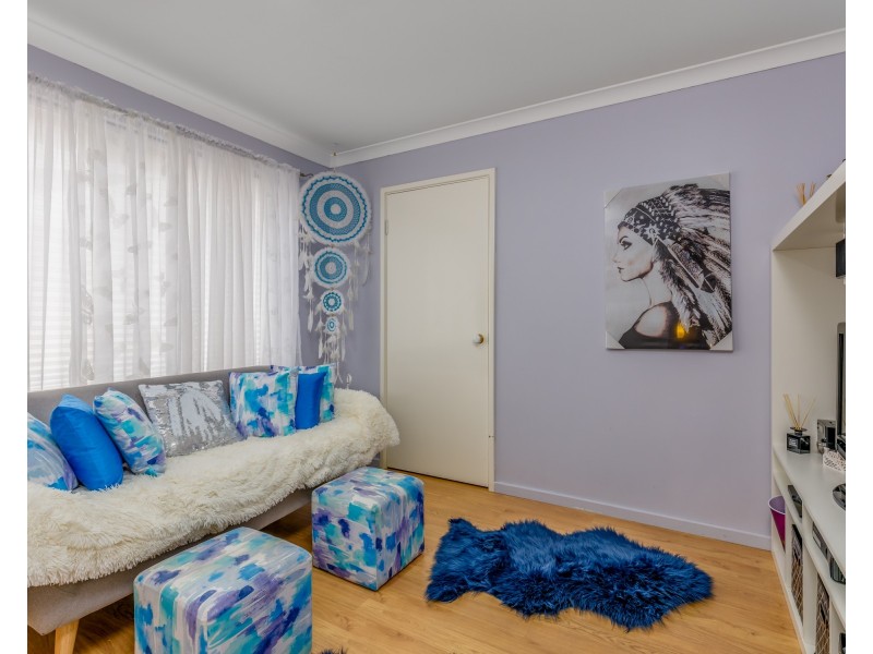 8 Valleyview Trail, Canning Vale WA 6155