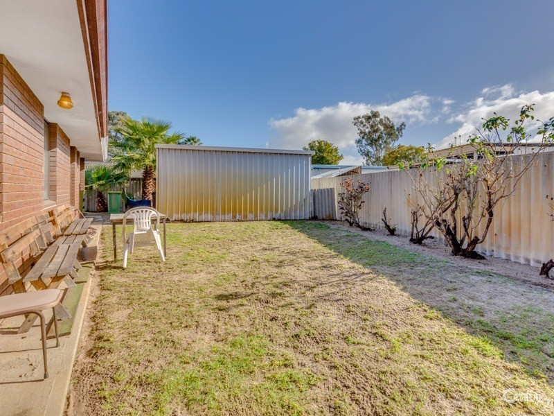 74 Partridge Way, Thornlie WA 6108