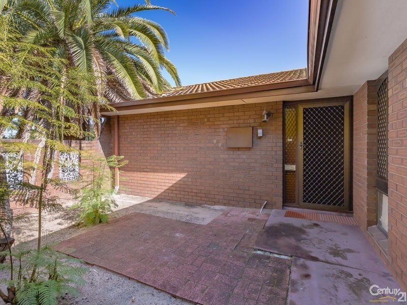 74 Partridge Way, Thornlie WA 6108