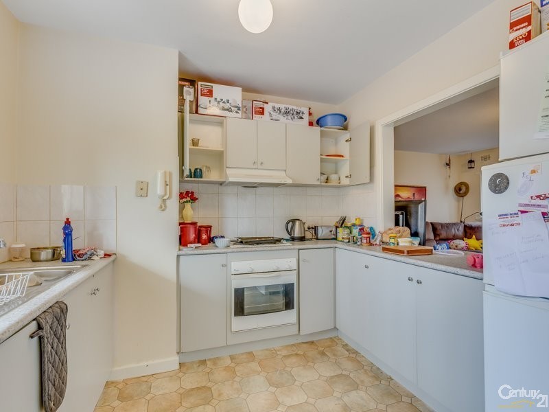 15/11 Jacques Place, Orelia WA 6167