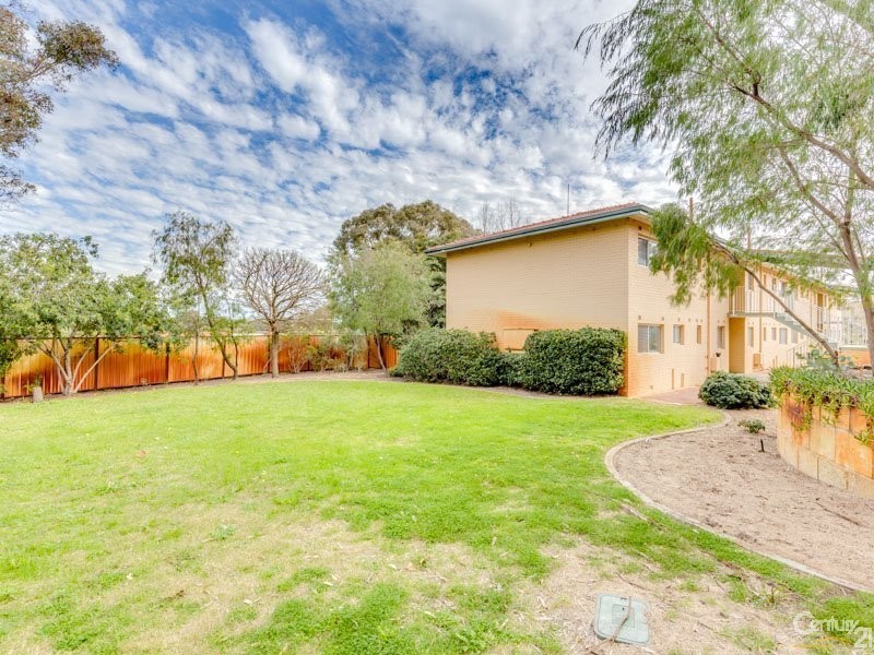 15/11 Jacques Place, Orelia WA 6167