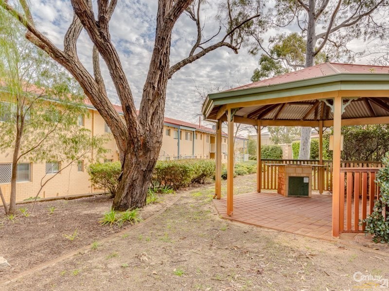 15/11 Jacques Place, Orelia WA 6167
