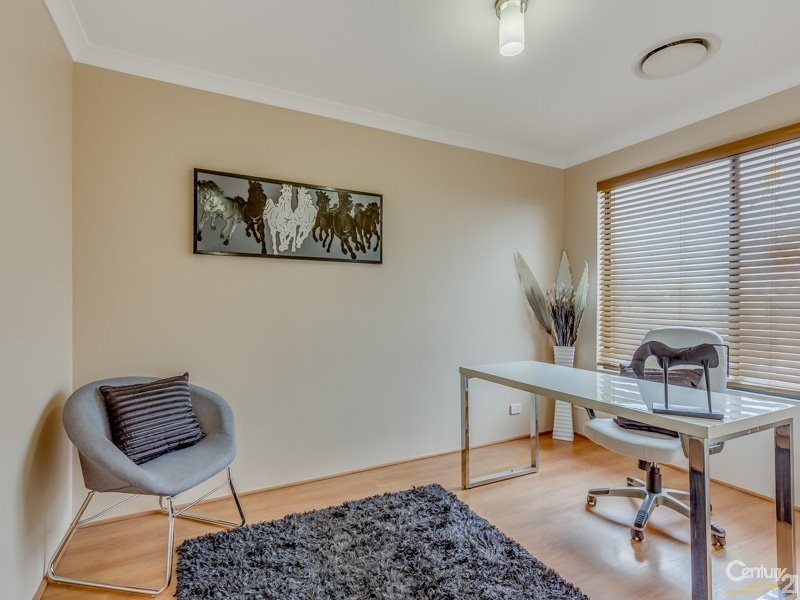 9 Bletchley Parkway, Southern River WA 6110