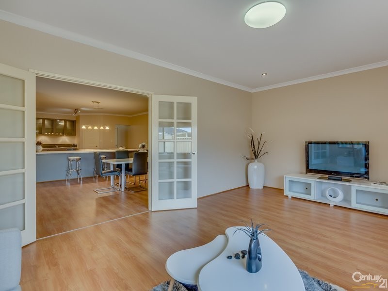 9 Bletchley Parkway, Southern River WA 6110