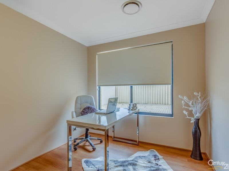 9 Bletchley Parkway, Southern River WA 6110