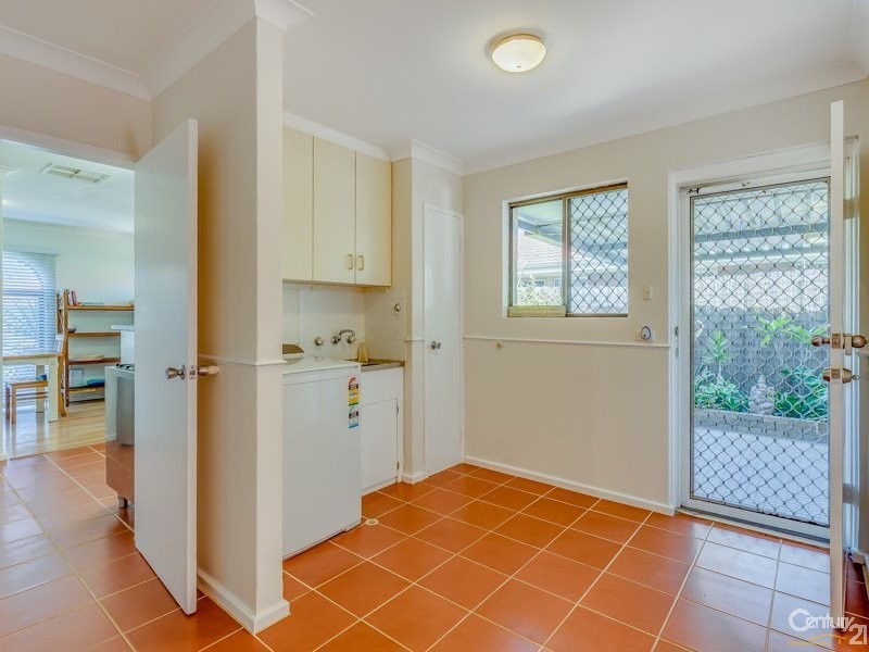 3 Bamshill Place, Thornlie WA 6108