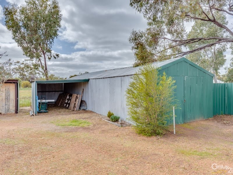 42 Great Southern Highway, Beverley WA 6304