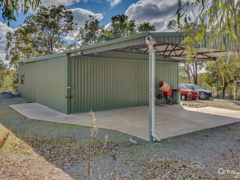 8 Darling Range Drive, Bedfordale WA 6112