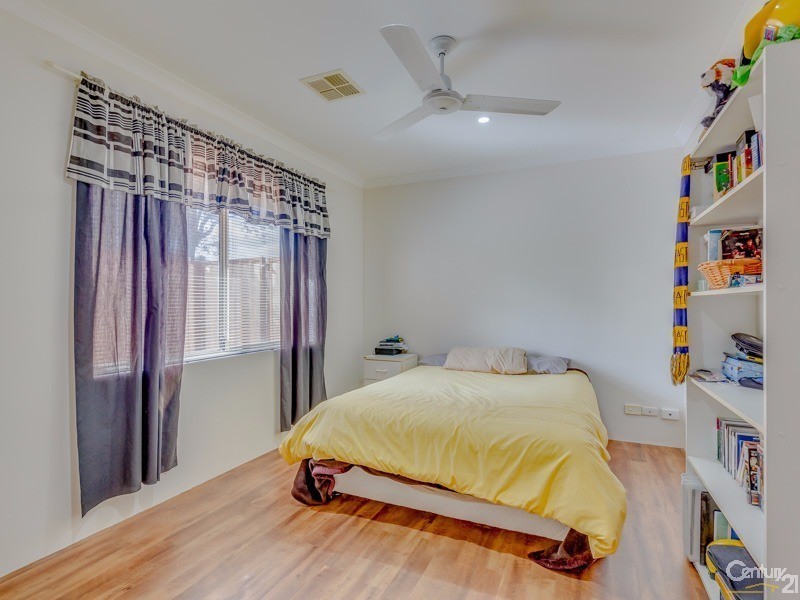 8 Darling Range Drive, Bedfordale WA 6112